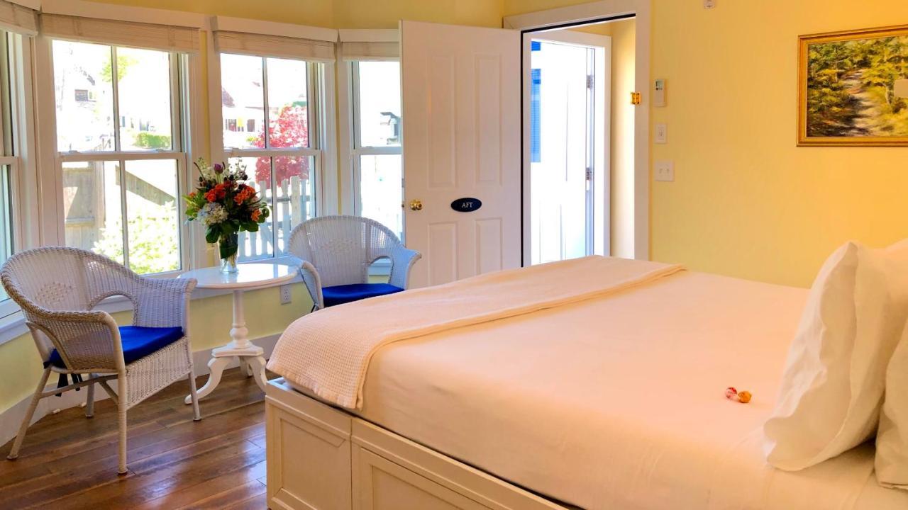 Admiral'S Landing (Adults Only) Bed & Breakfast Provincetown Exterior photo