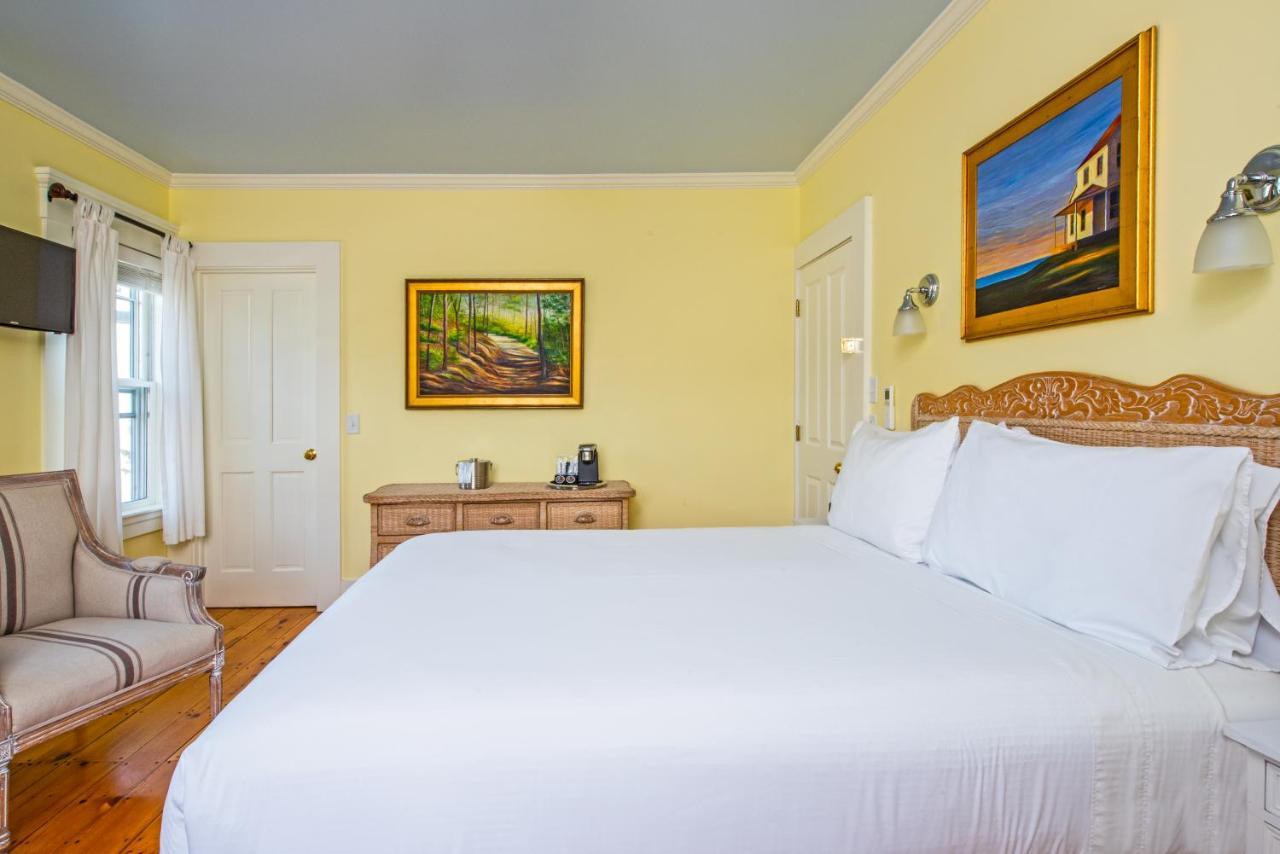 Admiral'S Landing (Adults Only) Bed & Breakfast Provincetown Exterior photo
