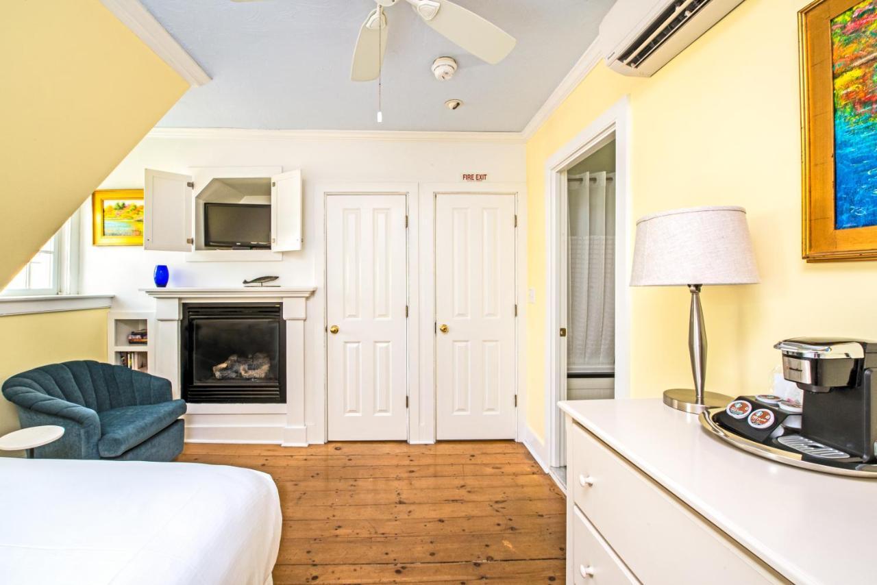 Admiral'S Landing (Adults Only) Bed & Breakfast Provincetown Exterior photo